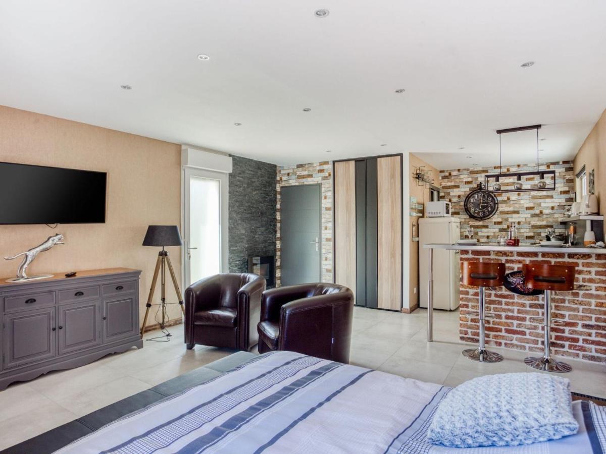 Cosy Apartment In Eperlecques With Fireplace Camera foto